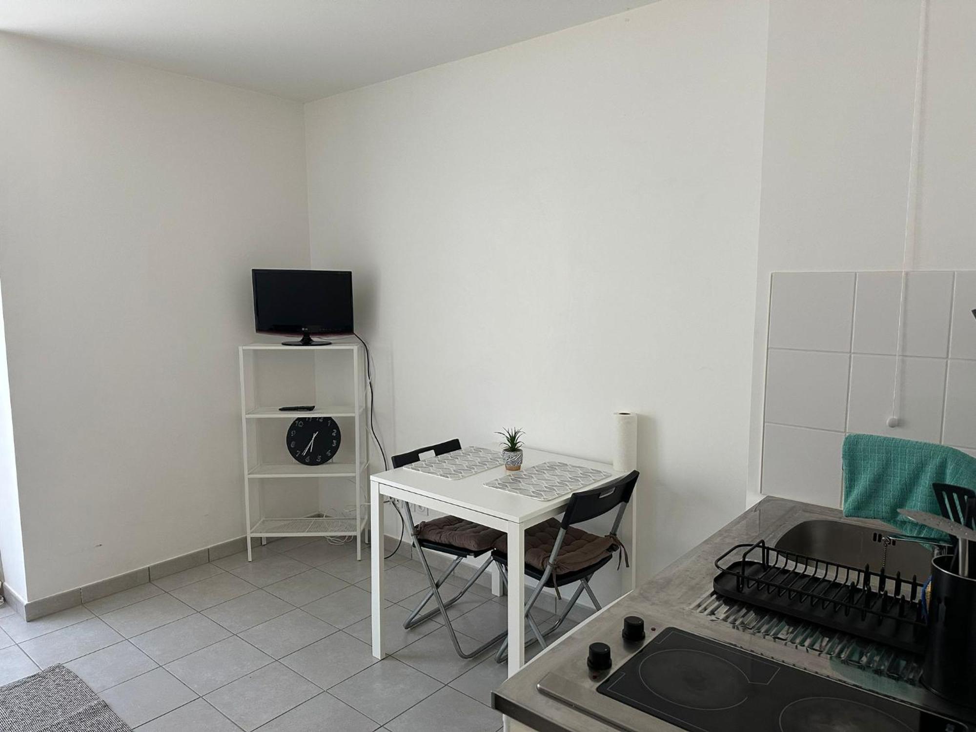 Studio De Confort Лион Екстериор снимка